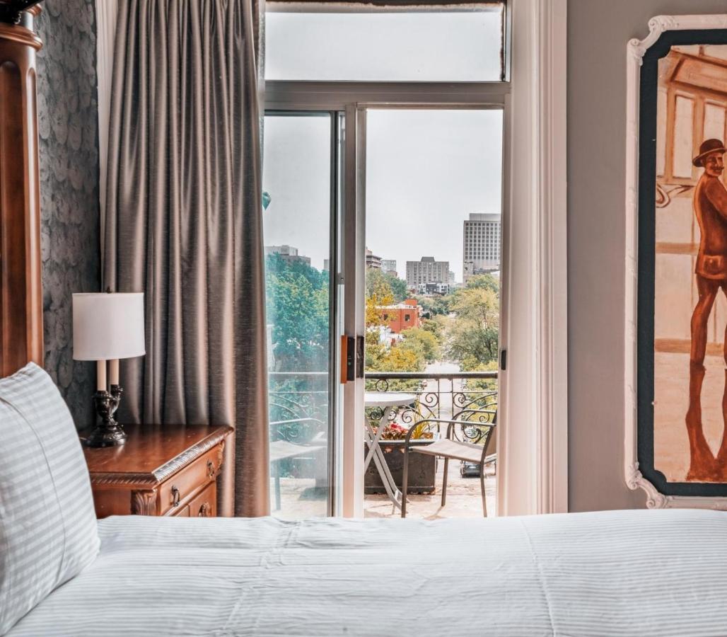 Hotel De Paris Монреал Екстериор снимка