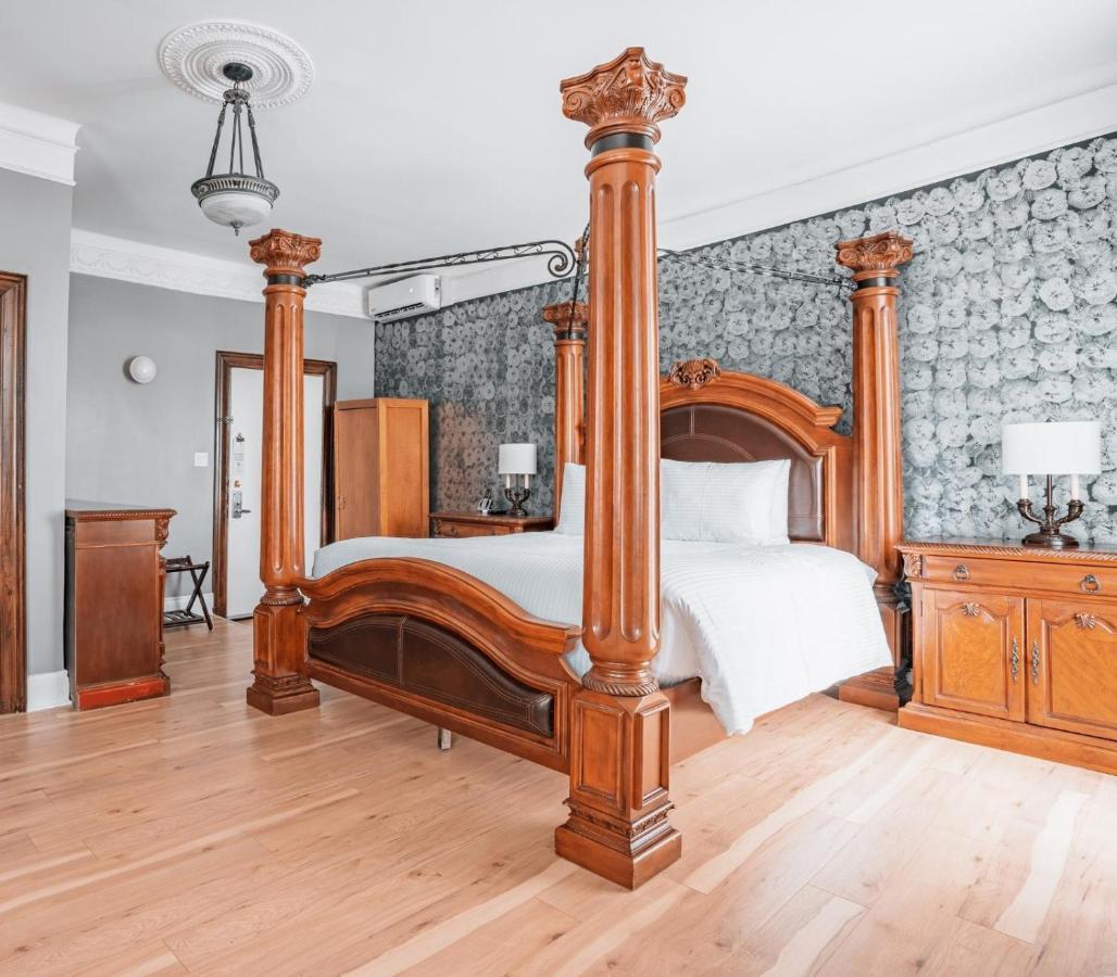 Hotel De Paris Монреал Екстериор снимка